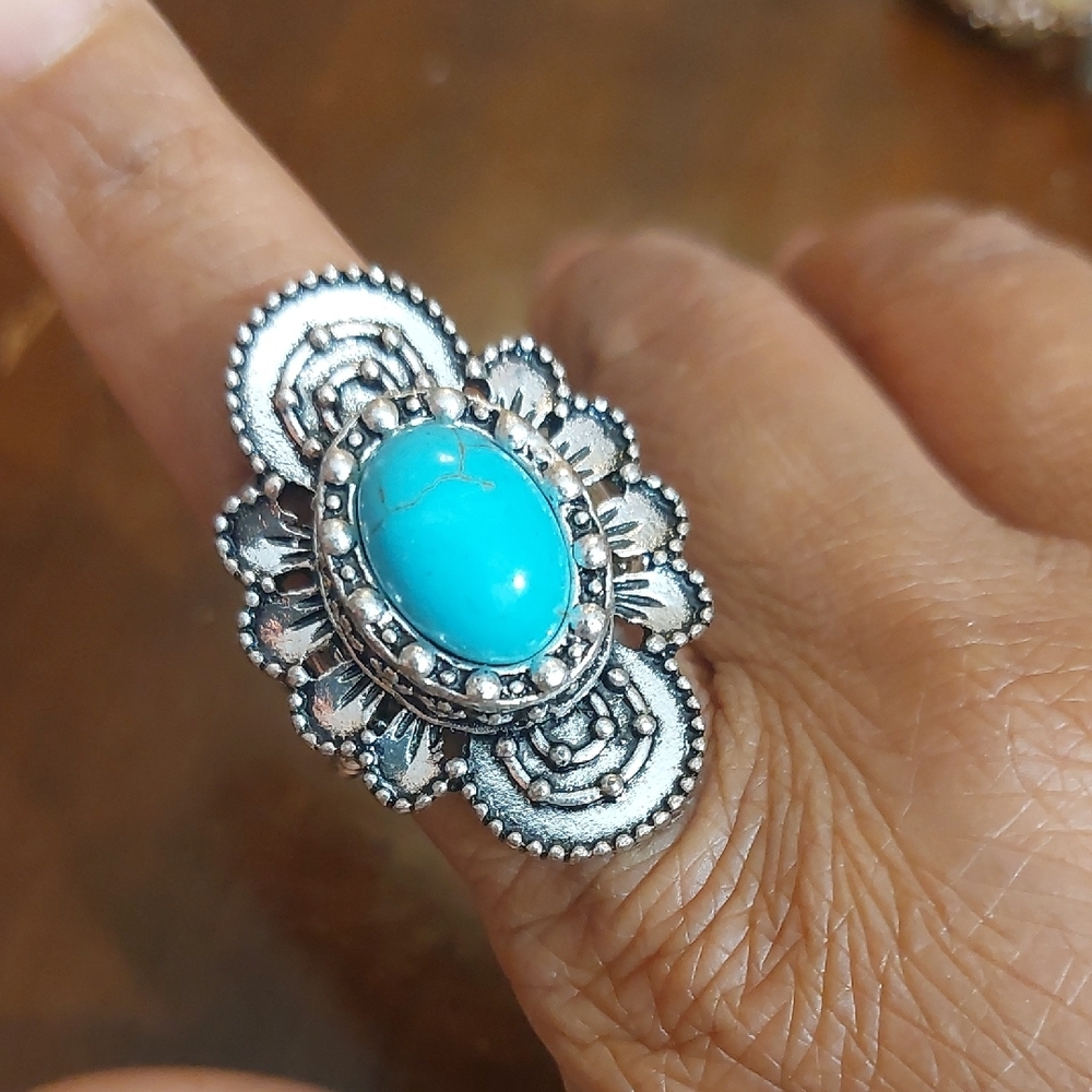 Blue Faux Turquoise Cabochon Silver Tone Chunky Boho Ring Stretch Band